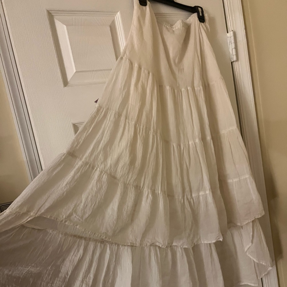 Maxi skirt - high in front